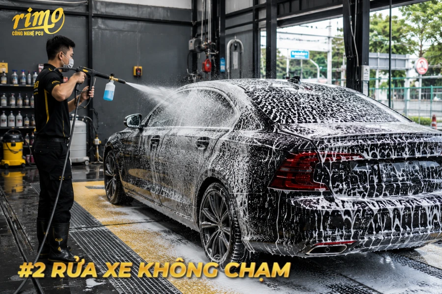 Rửa xe ô tô không chạm Rửa xe ô tô không chạm